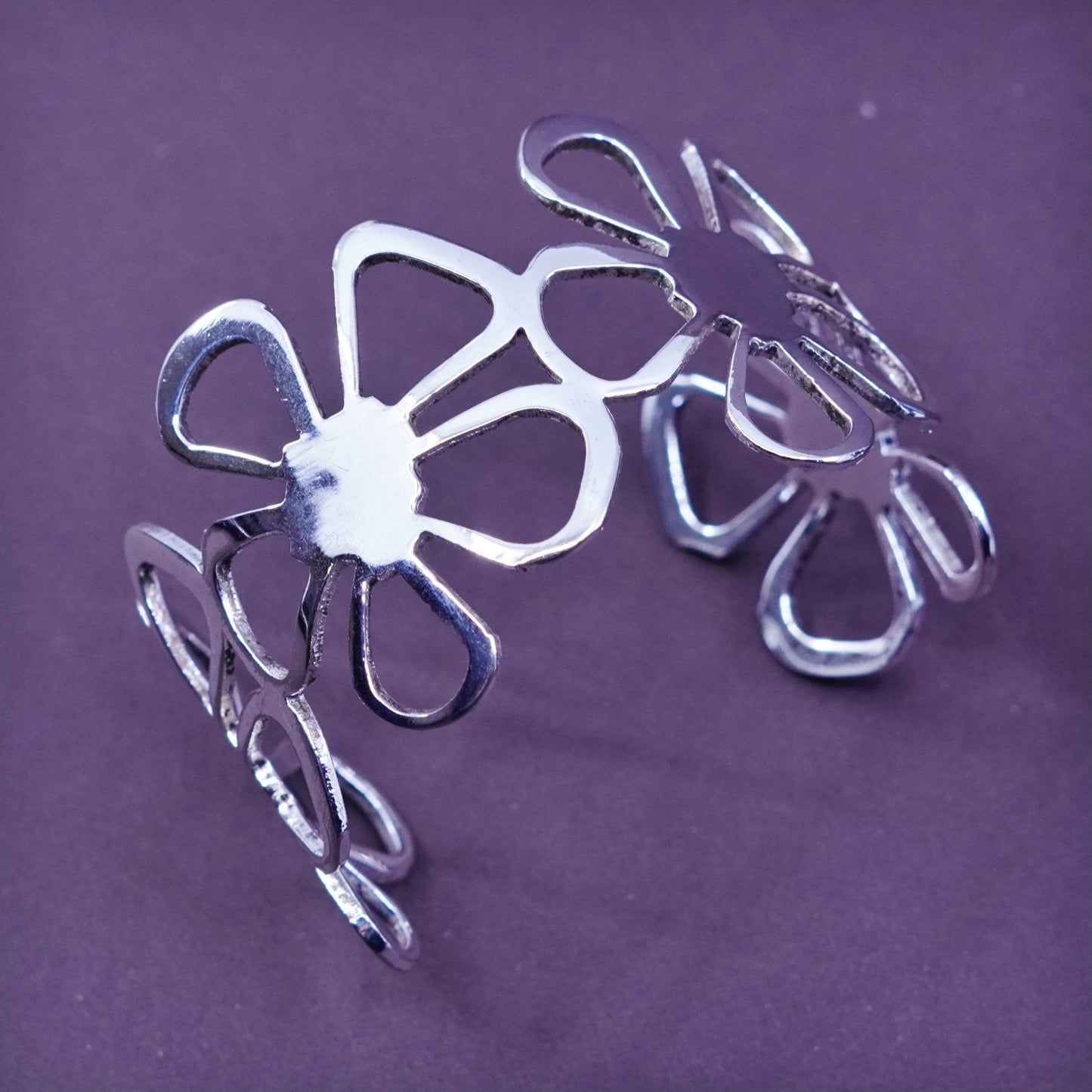 6.5”, Vintage Sterling silver handmade bracelet Mexico 925 filigree flower cuff