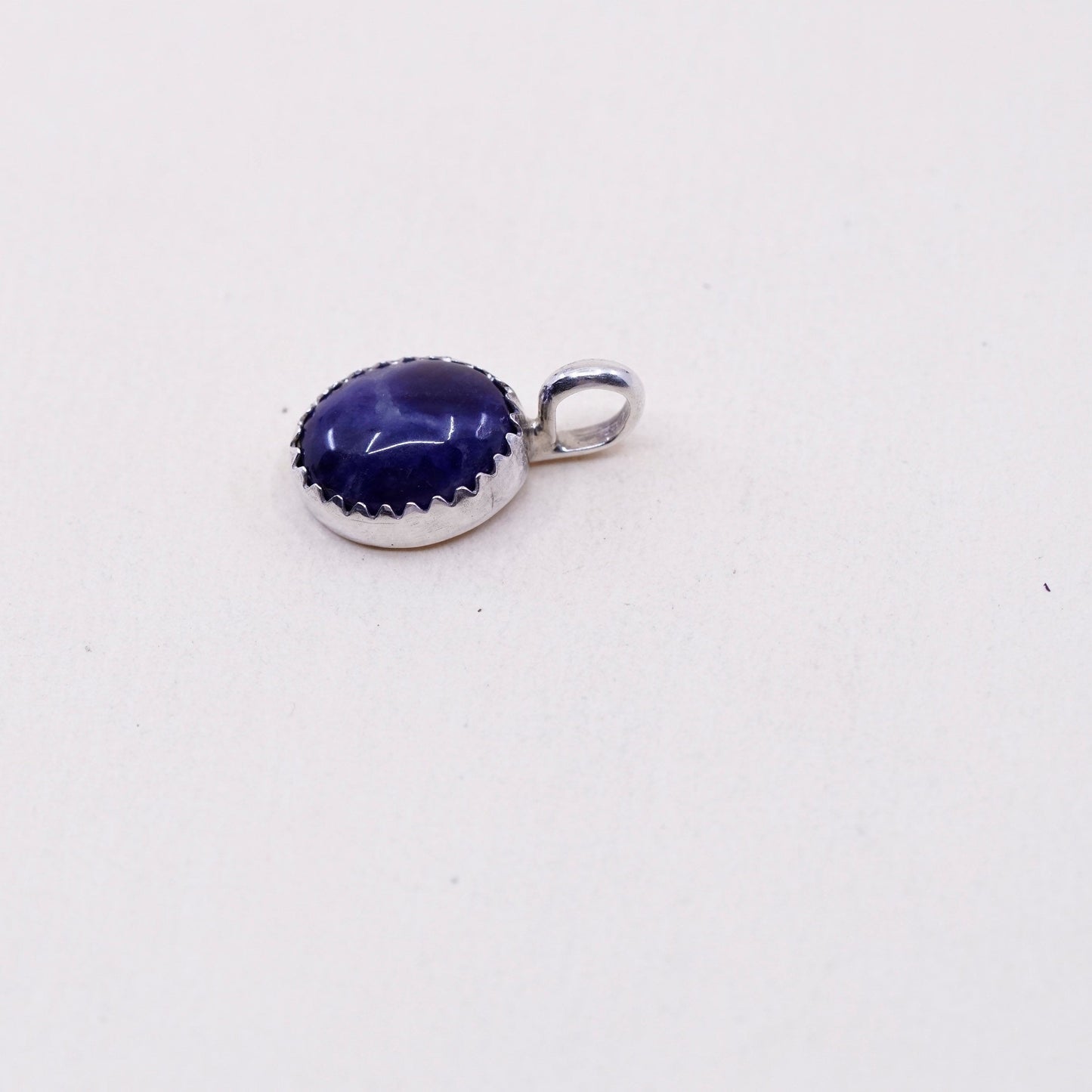 Native American SV sterling 925 silver handmade pendant with sodalite