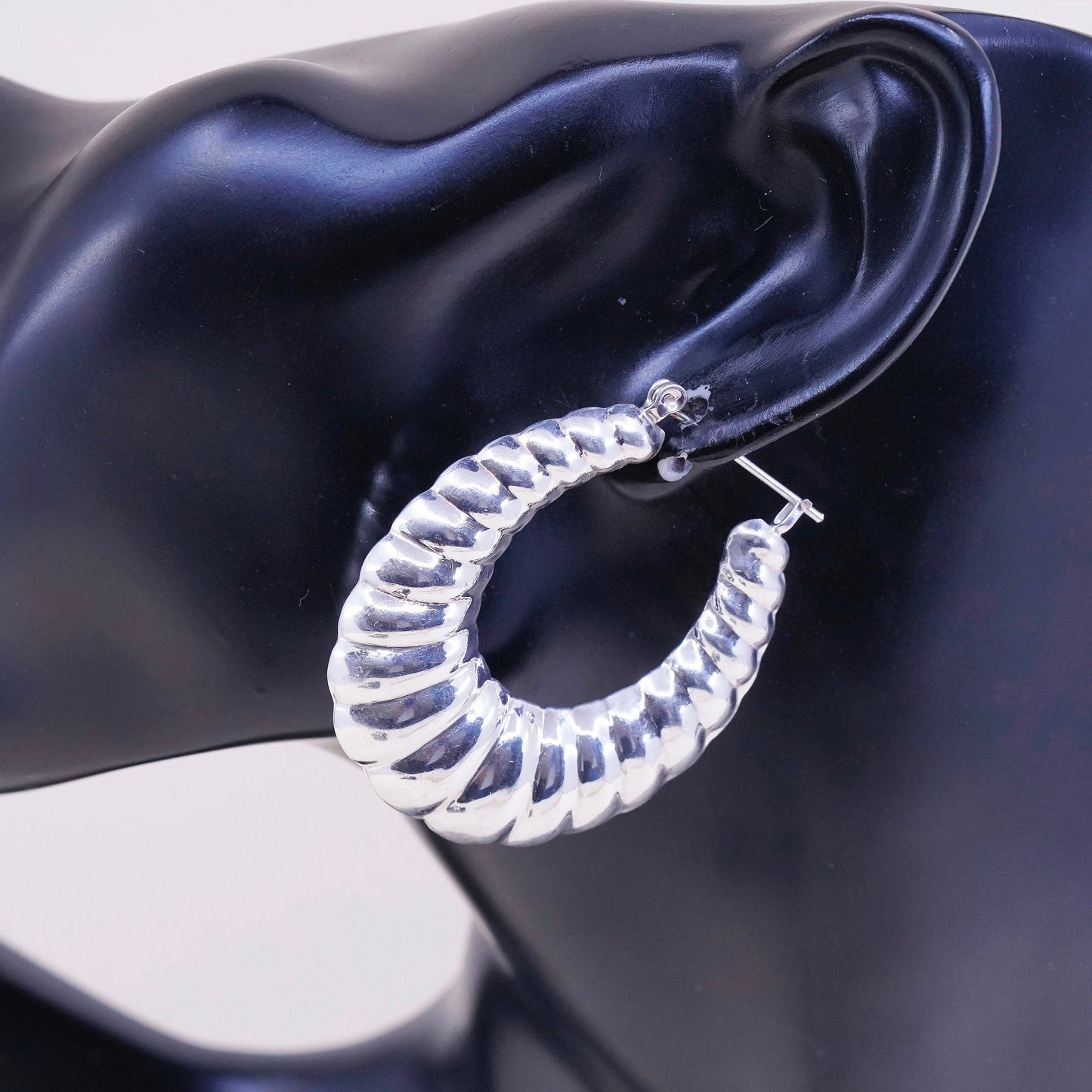 1.75”, vtg sterling silver loop earrings, primitive Ribbed puffy hoops, huggie