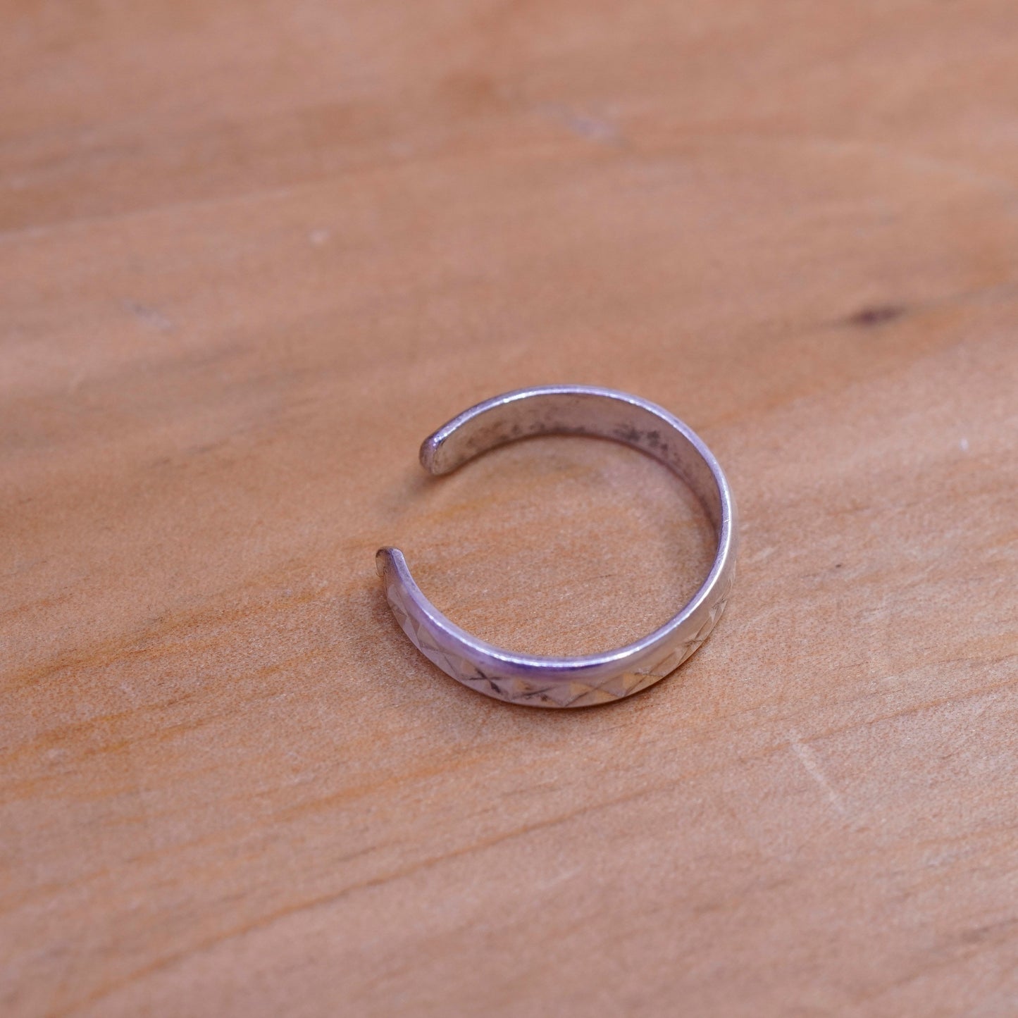 Size 4.5, vintage Sterling silver handmade ring, textured 925 band, open end