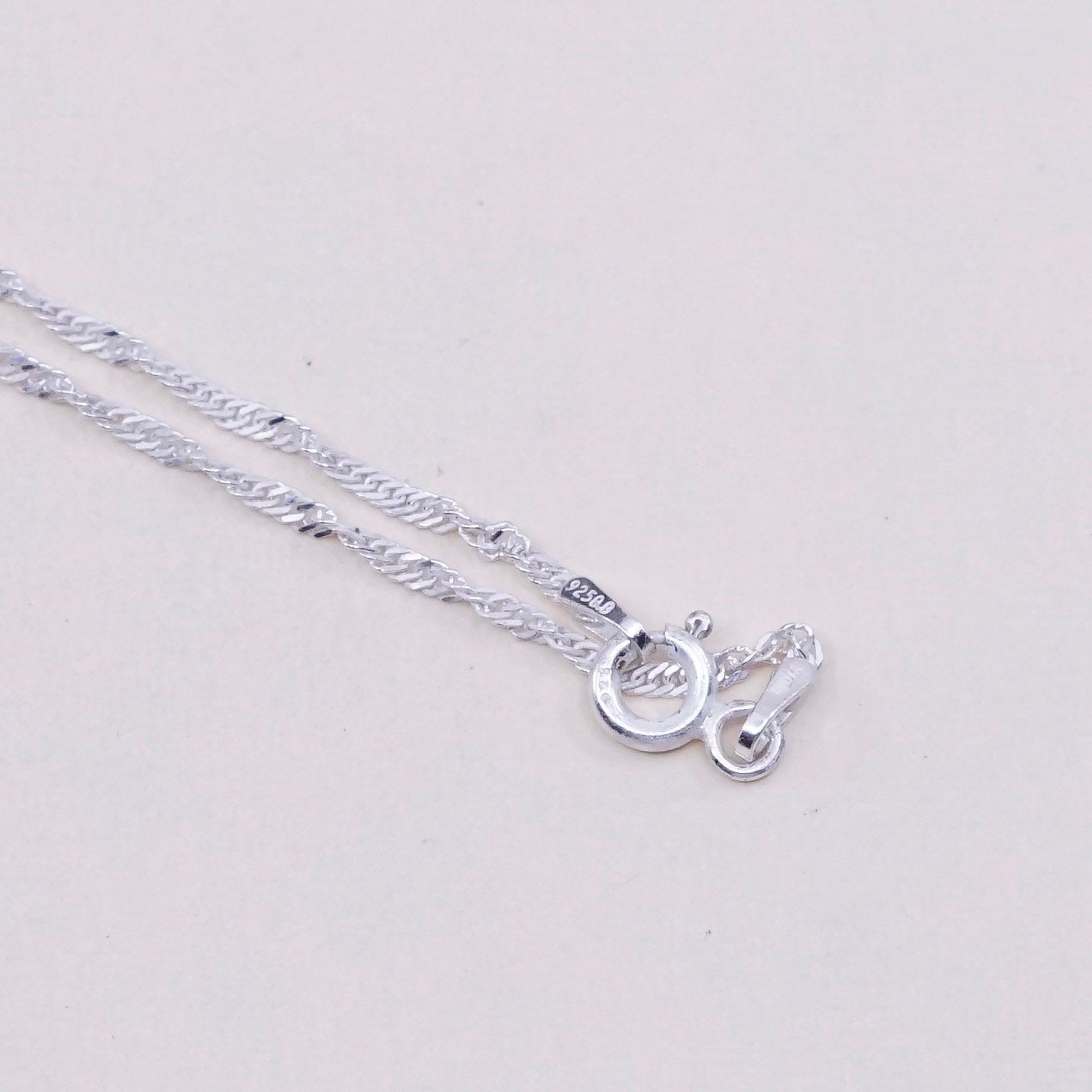 18”, 1.6mm, vtg sterling silver Italy 925 silver twisted curb chain, necklace
