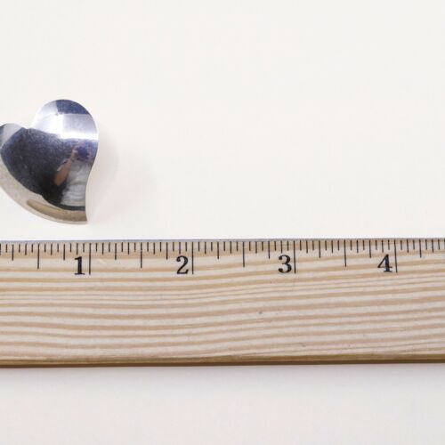VINTAGE Southwestern Handmade Sterling Silver Studs, meixco 925 Heart EARRINGS