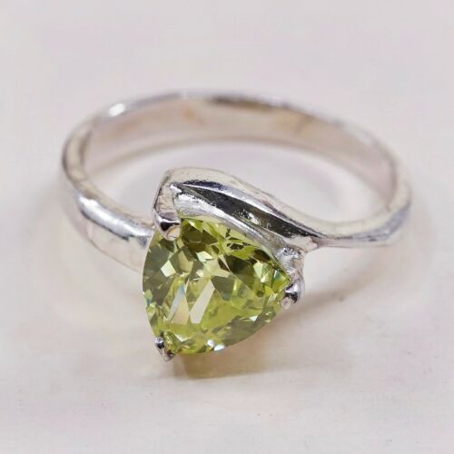 Sz 7, Vtg Sterling Ring, 925 Silver Engagement Ring W/ Lime Green CZ