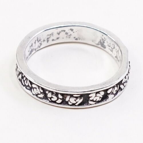 Size 8, Vtg Sterling Silver Handmade Ring, 925 Band W/ Flower Floral Embossed