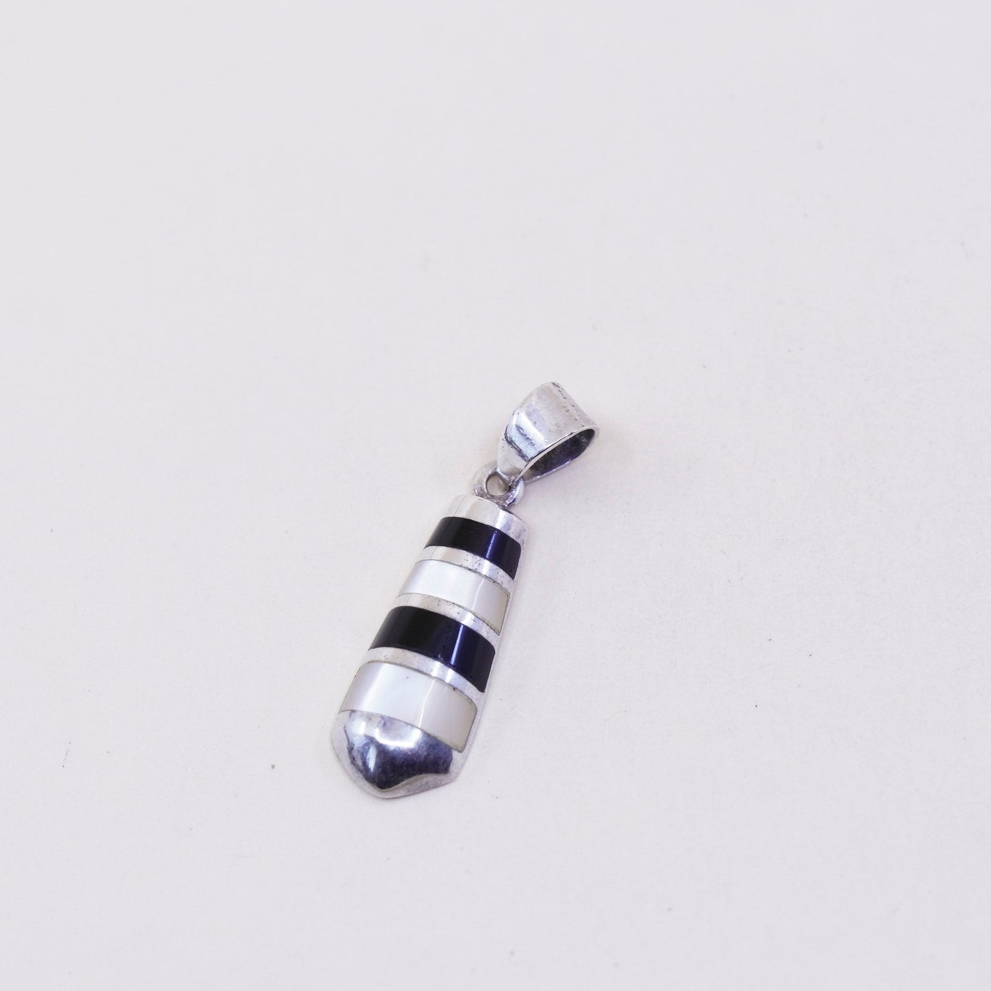 handmade sterling silver pendant, Mexico 925 w/ black onyx and mother of pearl