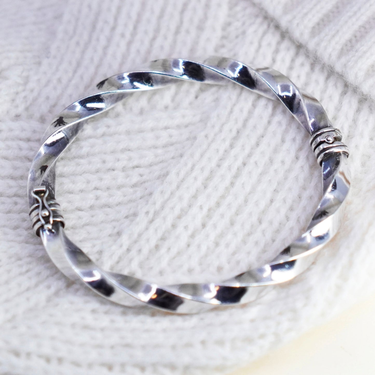 7”, Vintage sterling silver handmade bracelet, twisted 925 cable hinged bangle