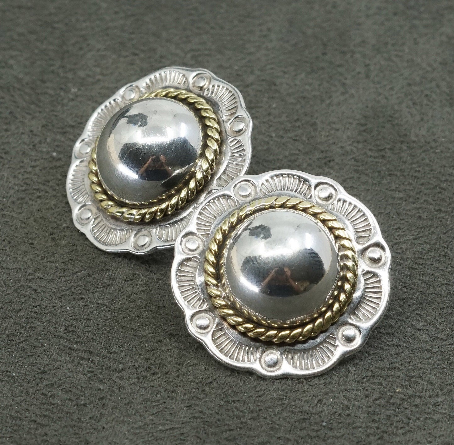 vtg Mexico Sterling silver handmade earrings, 925 flower studs w/ brass cable