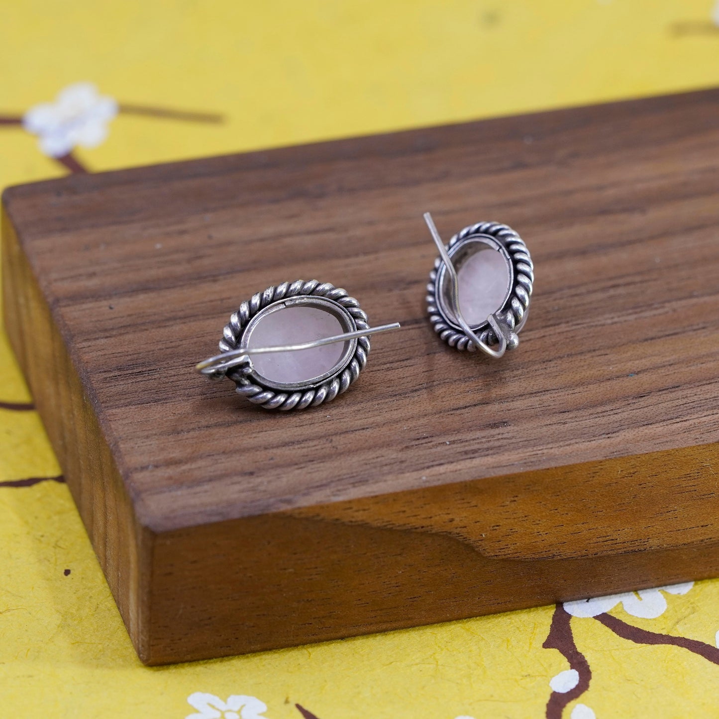 Vintage Sterling 925 silver handmade earrings with oval pink rose quartz