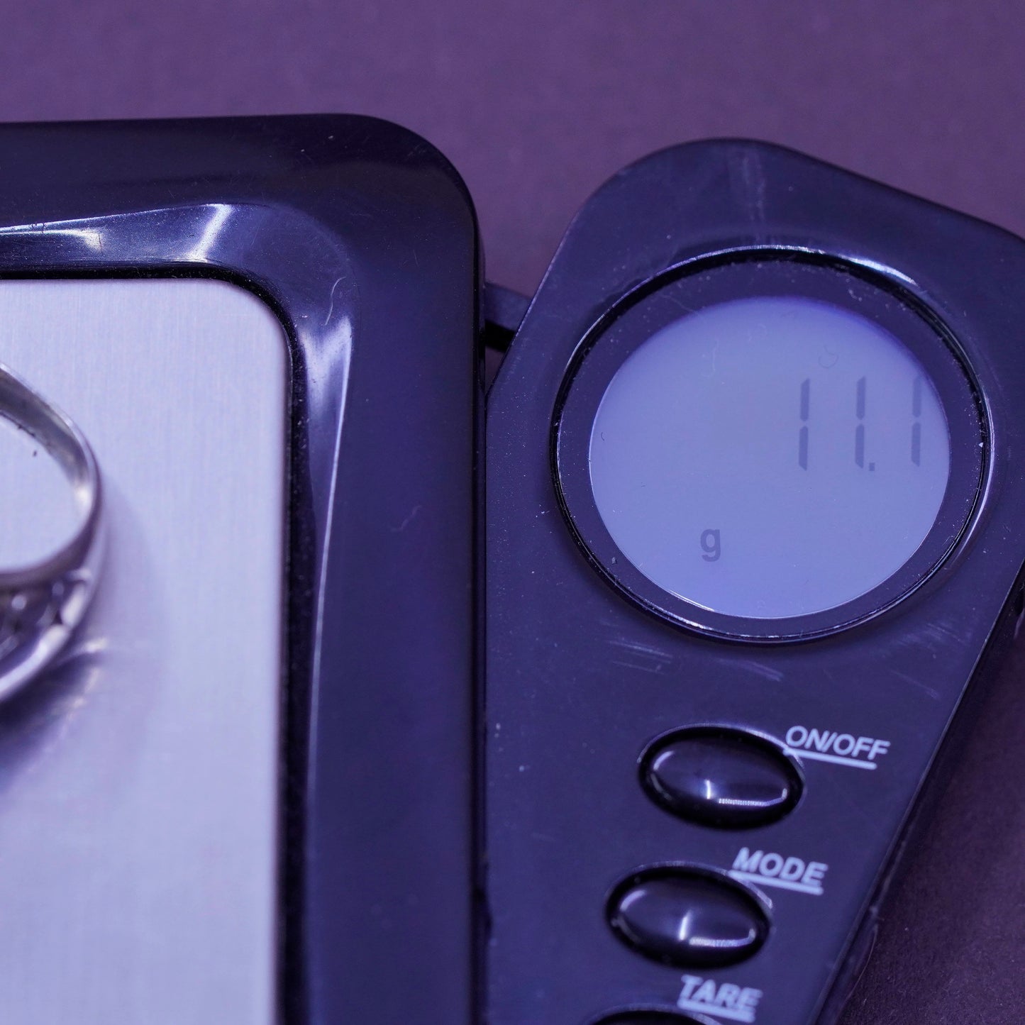 Size 7.5, vintage Sterling 925 silver handmade ring with oval topaz and pebble