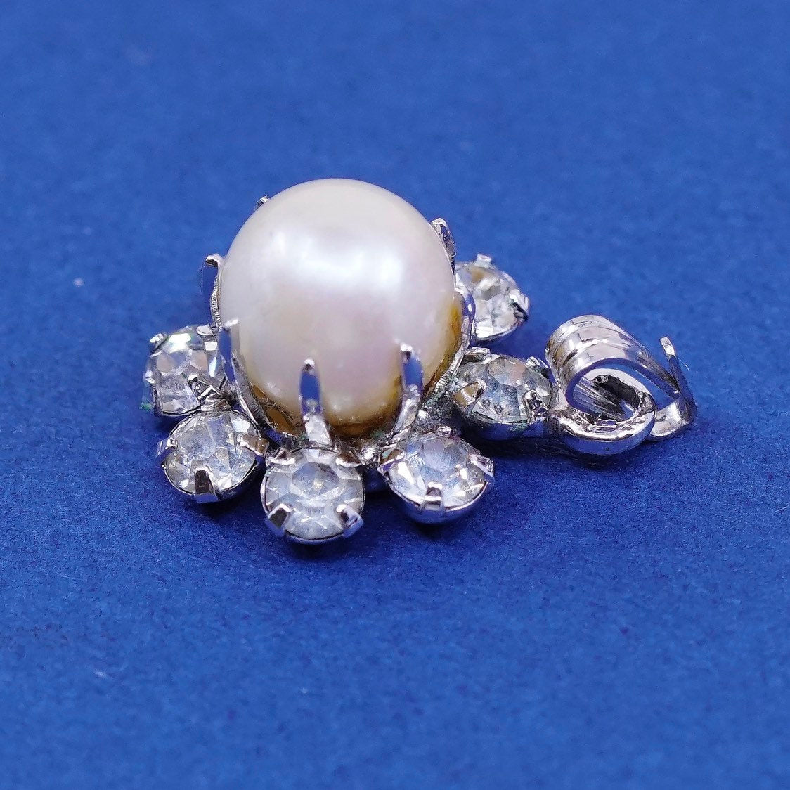 vtg Sterling silver handmade pendant, 925 with Pearl and cz around