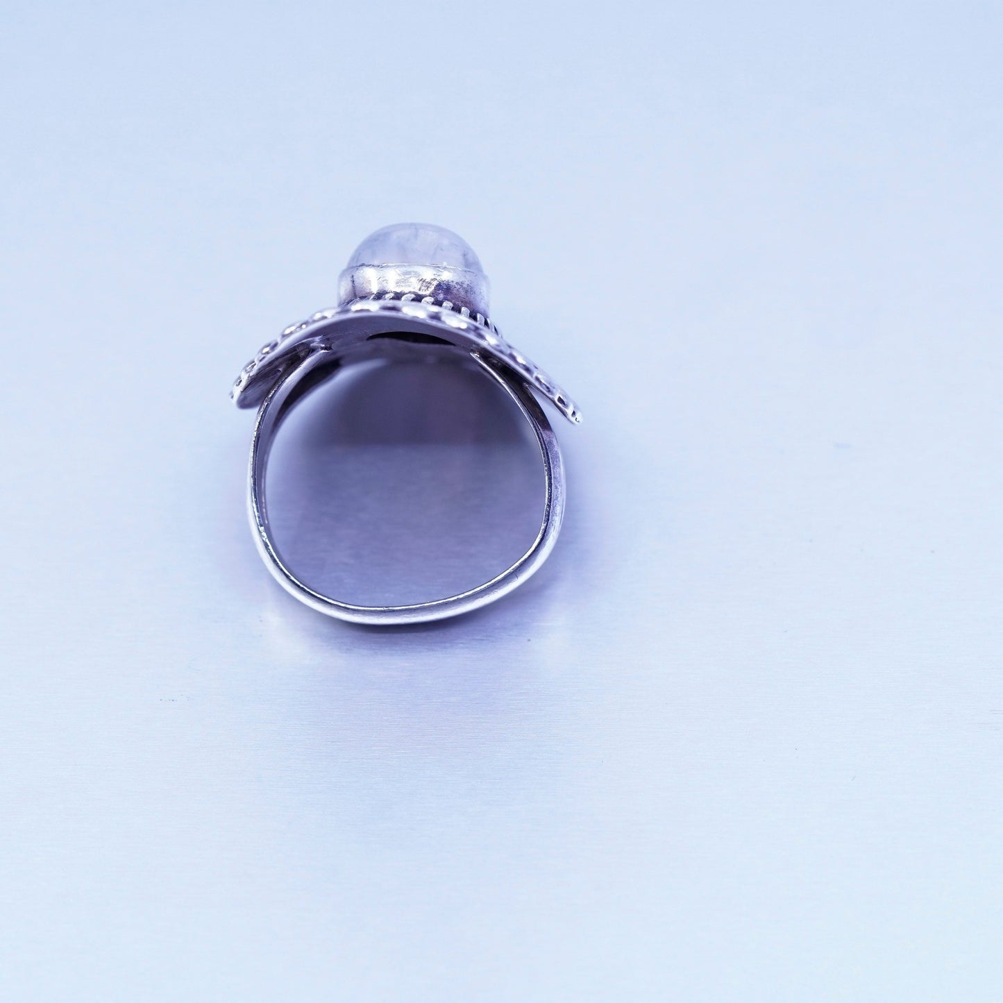 Size 6.25, vintage Sterling 925 silver handmade bali ring with moonstone