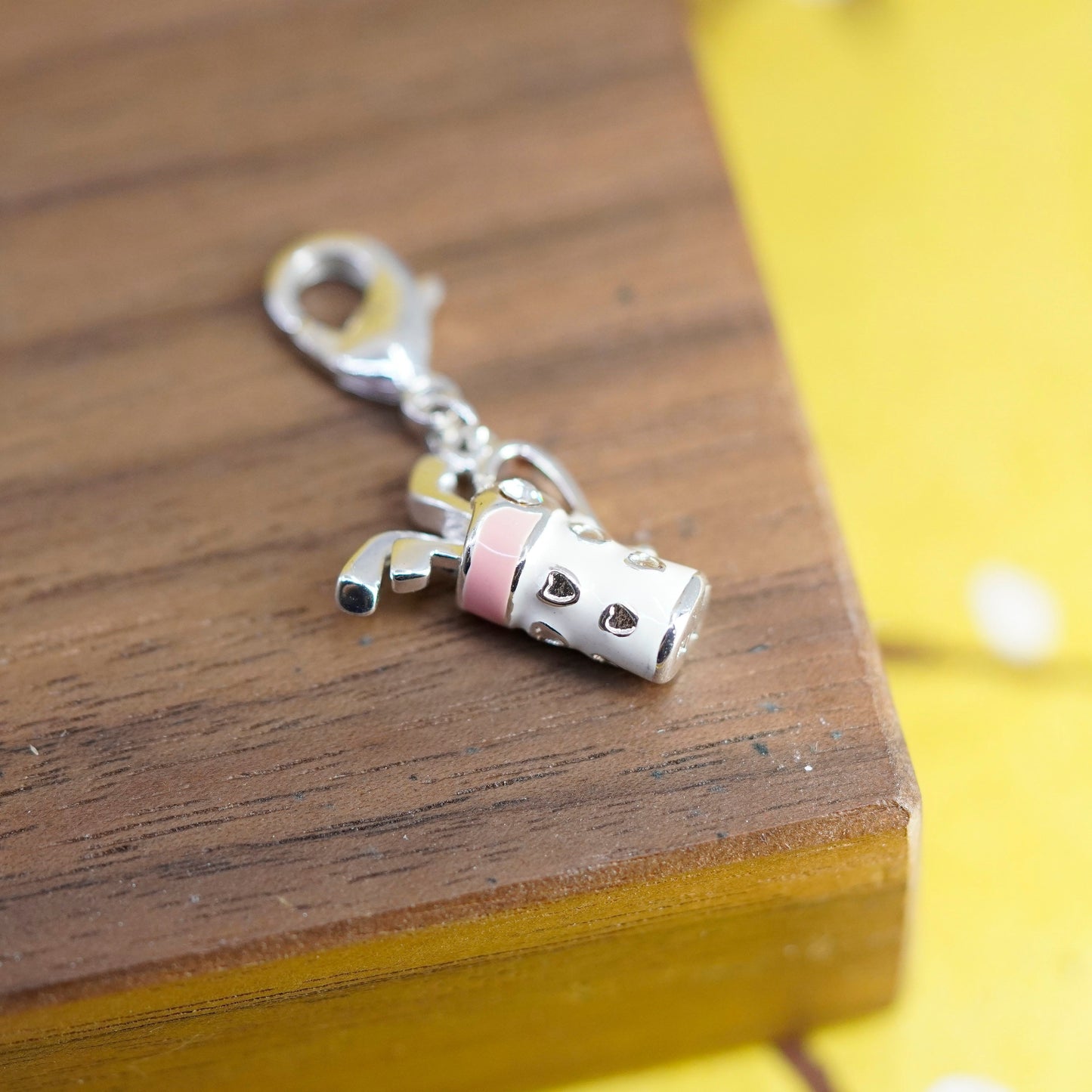 Vintage Sterling 925 silver handmade pendant golfer enamel charm