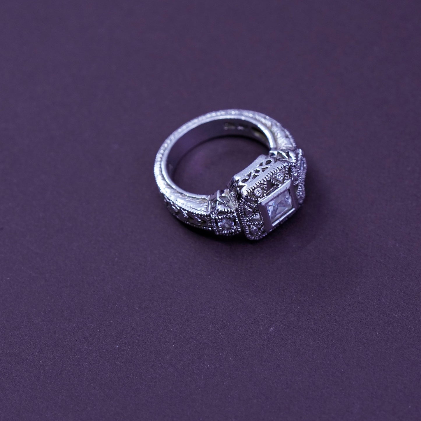 Size 7, vintage Sterling 925 silver engagement ring with genuine crystal
