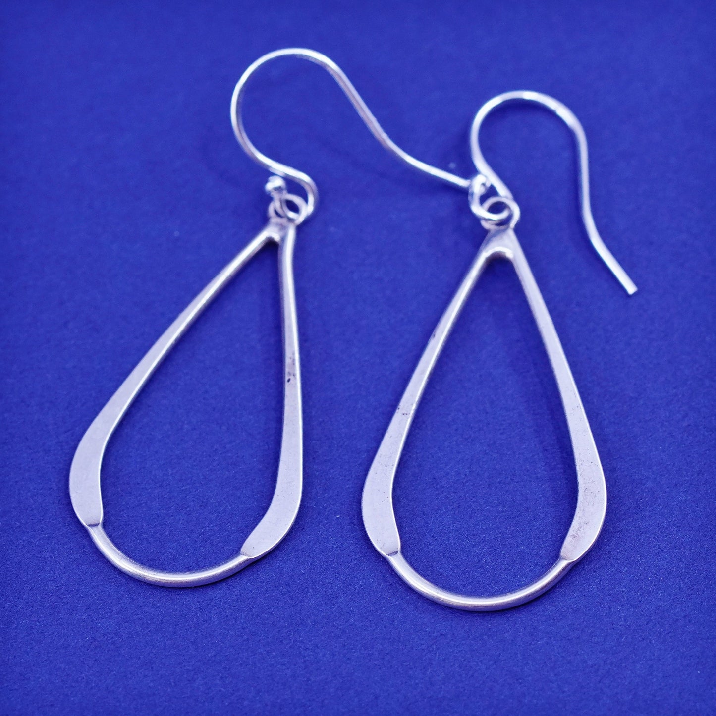 Vintage Sterling silver modern earrings, 925 teardrop Dangles