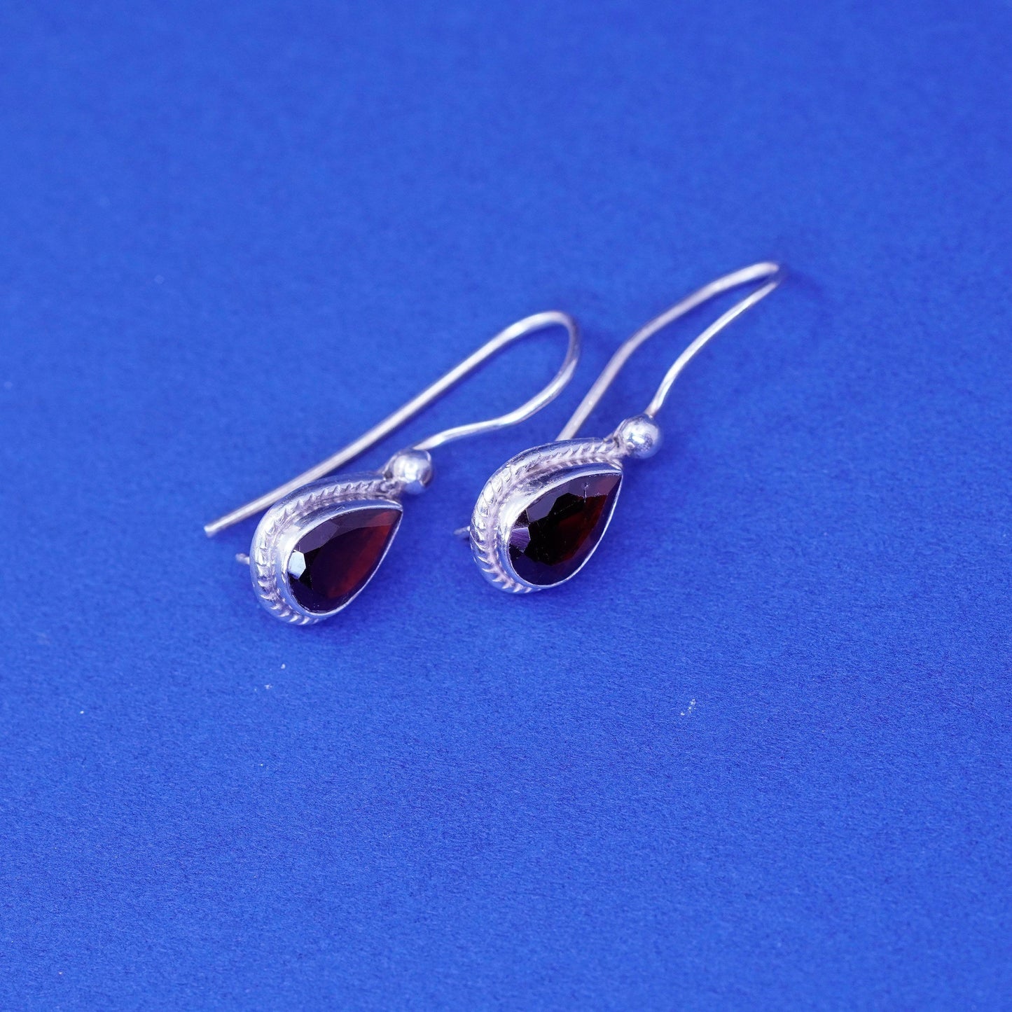 Vintage Sterling 925 silver handmade earrings with teardrop Ruby and rope