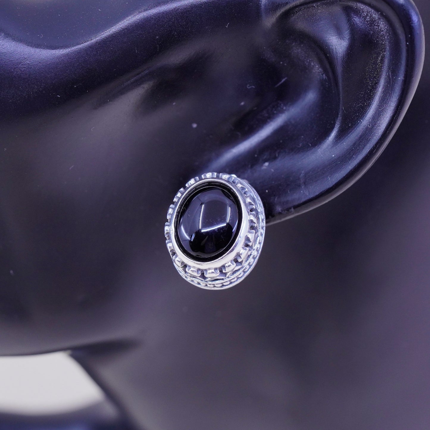 Vintage Sterling silver handmade earrings, filigree 925 studs with oval onyx