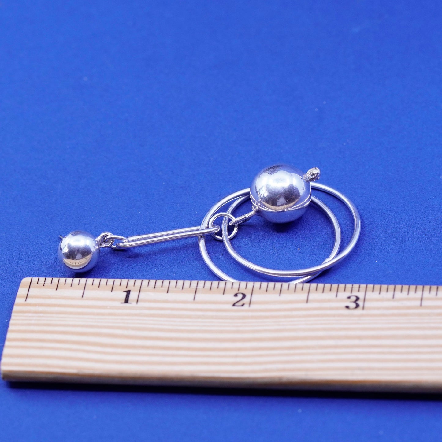 Vintage sterling silver handmade earrings, Mexico 925 entwined circles beads