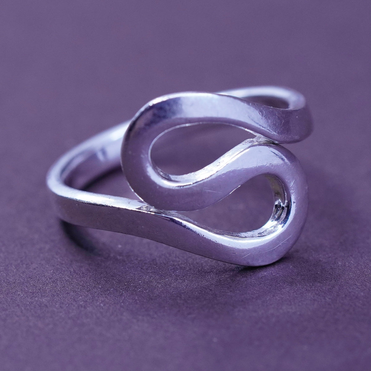Size 6.5, vintage TMA Sterling silver handmade ring, Modern 925 wavy band
