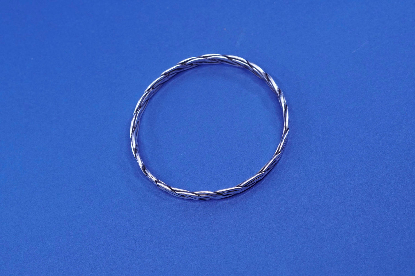 8”, vtg Taxco mexico sterling silver handmade bracelet 925 twisted cable bangle