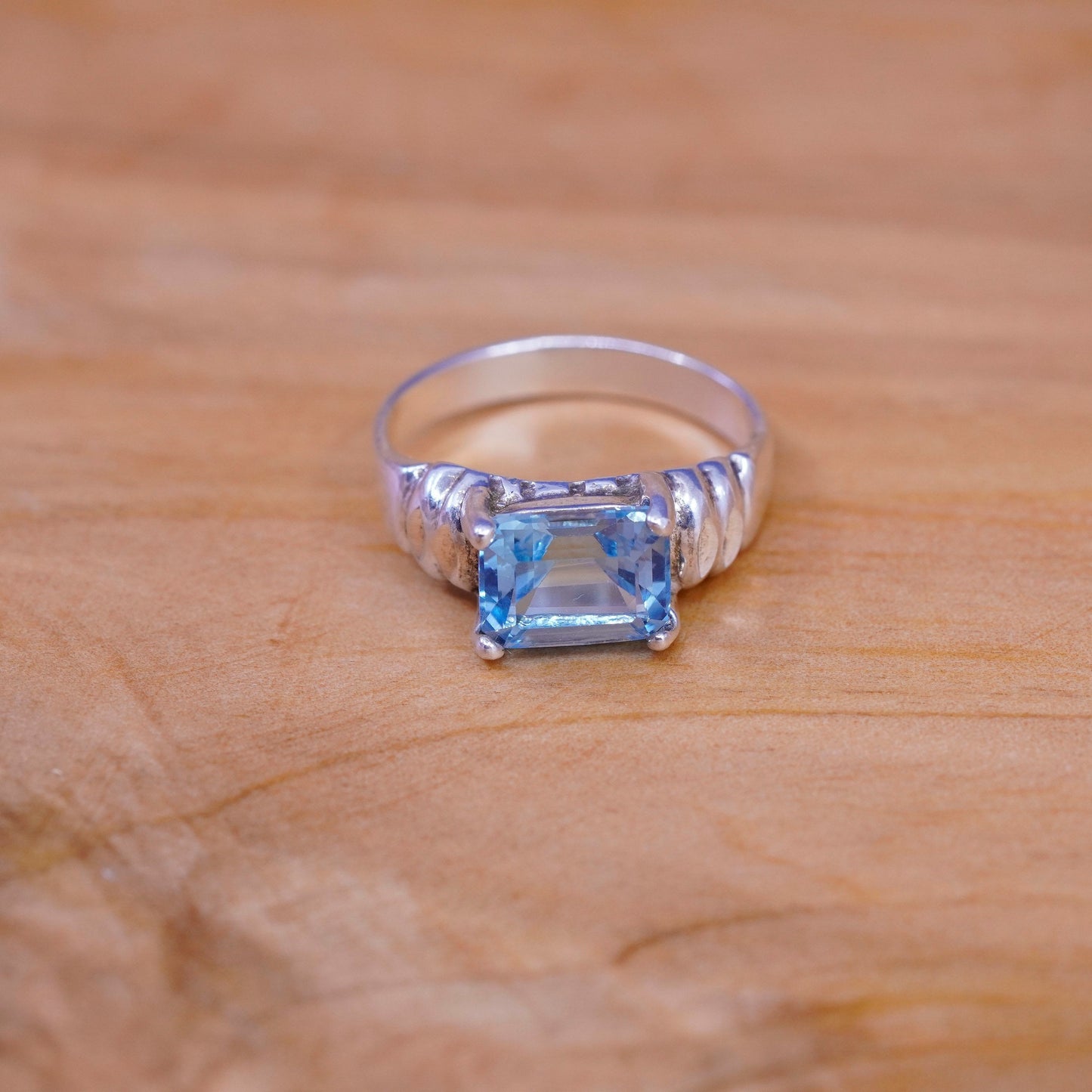 Size 8, vintage Sterling 925 silver handmade ring with blue topaz