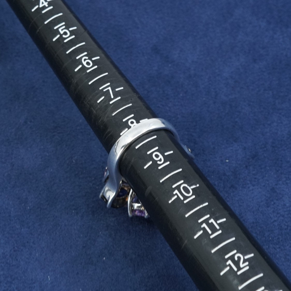 sz 8, vtg Sterling silver cocktail ring, 925 band w/ blue purple N pink cushion