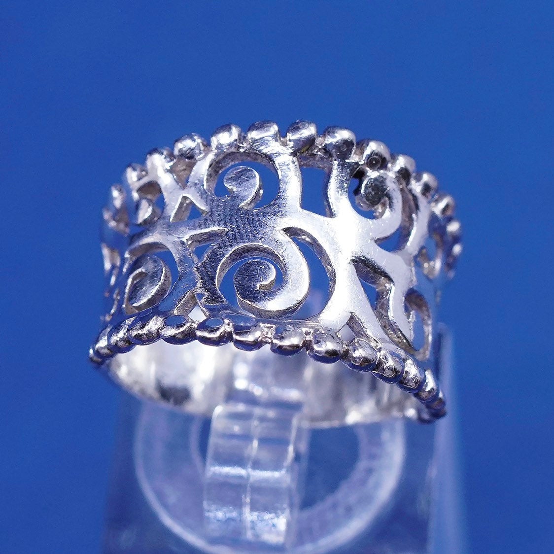 sz 6.75,vtg Sterling silver handmade ring, 925 wide band w/ swirl N beads