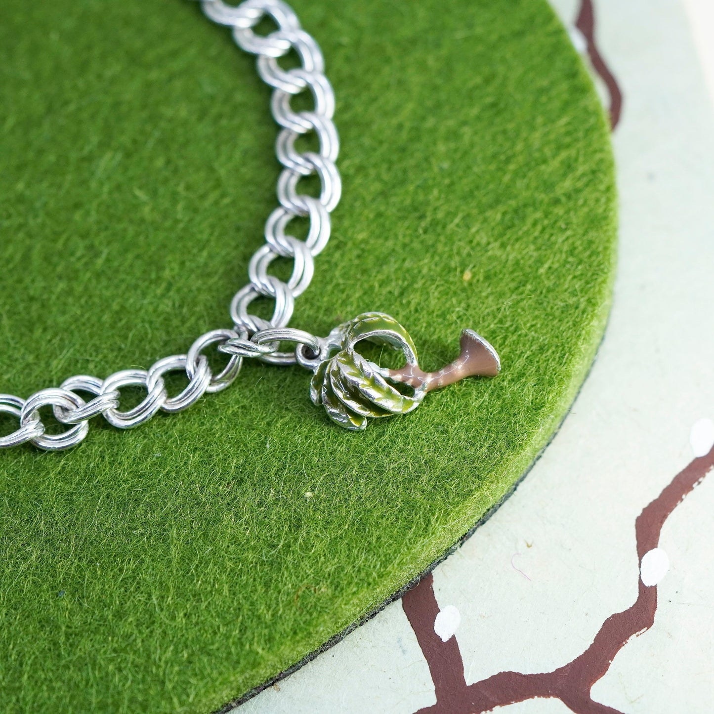 7”, VTG sterling silver double curb bracelet, 925 chain enamel Palm tree charm