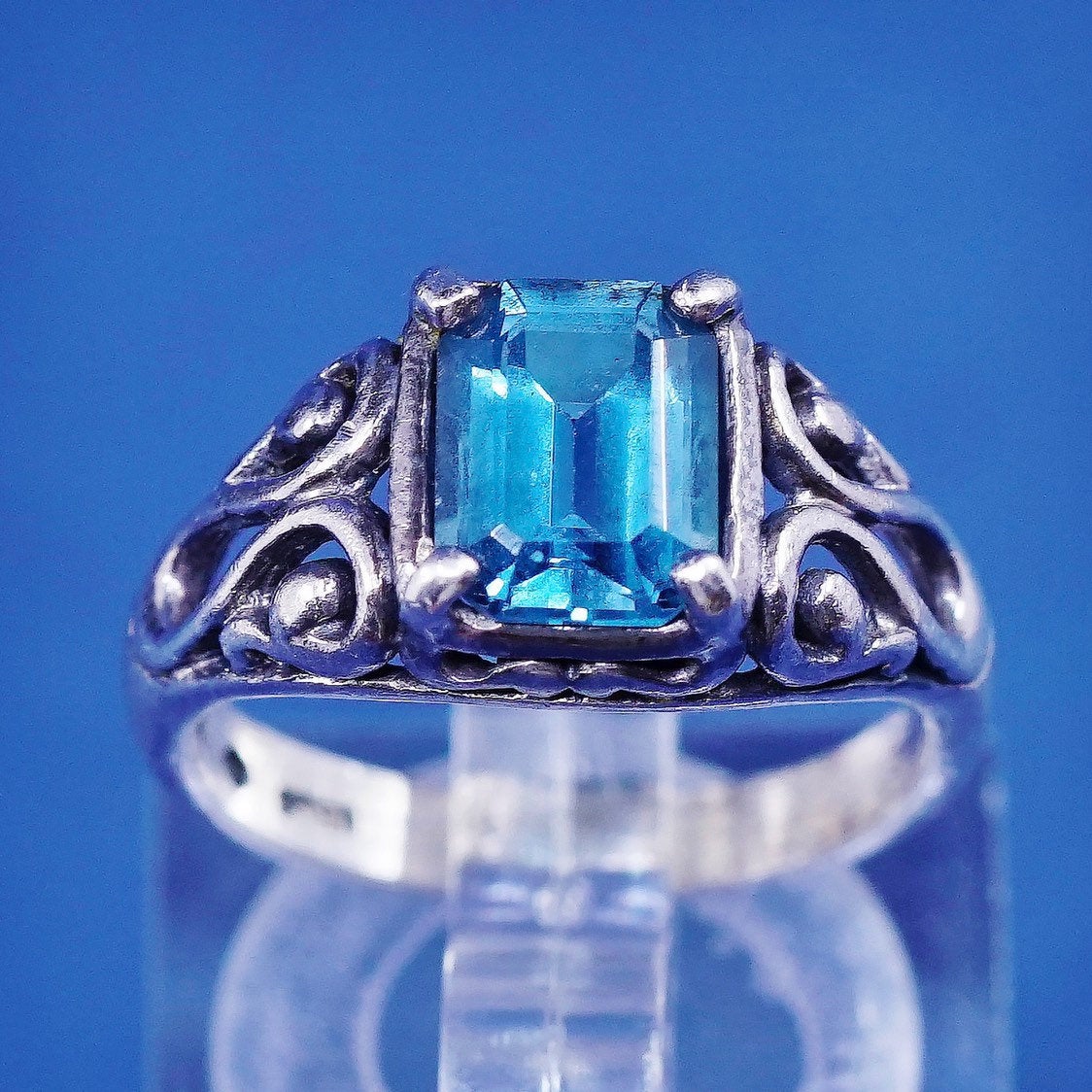sz 5.25, vtg sterling silver handmade ring, 925 w/ emerald topaz