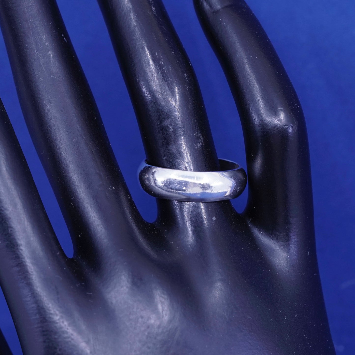 Size 8.25, vintage Sterling silver handmade ring, mexico 925 wedding band