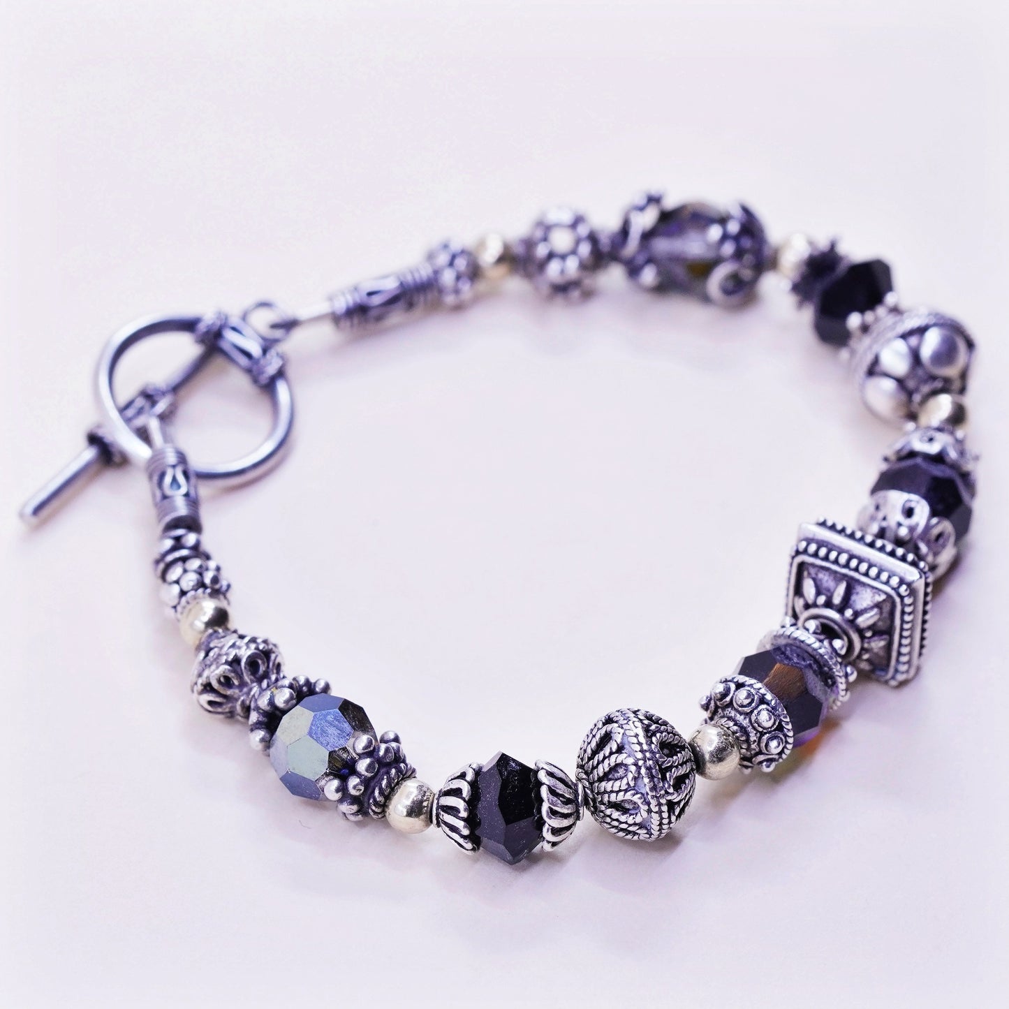 6.75”, vtg Sterling 925 silver handmade Bali bracelet, 14K gold beads crystal