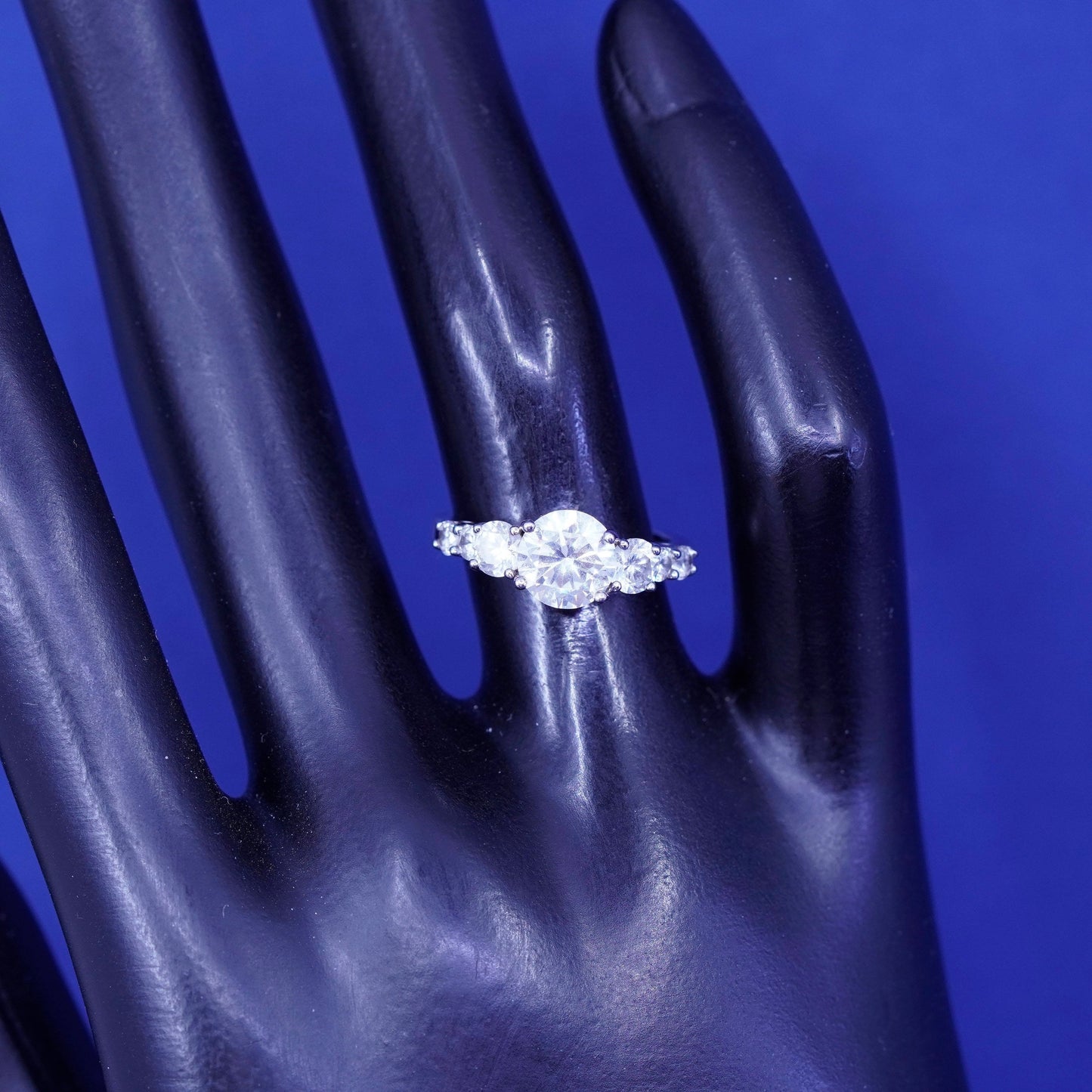 Size 5.25 vintage Sterling 925 silver engagement ring with cz