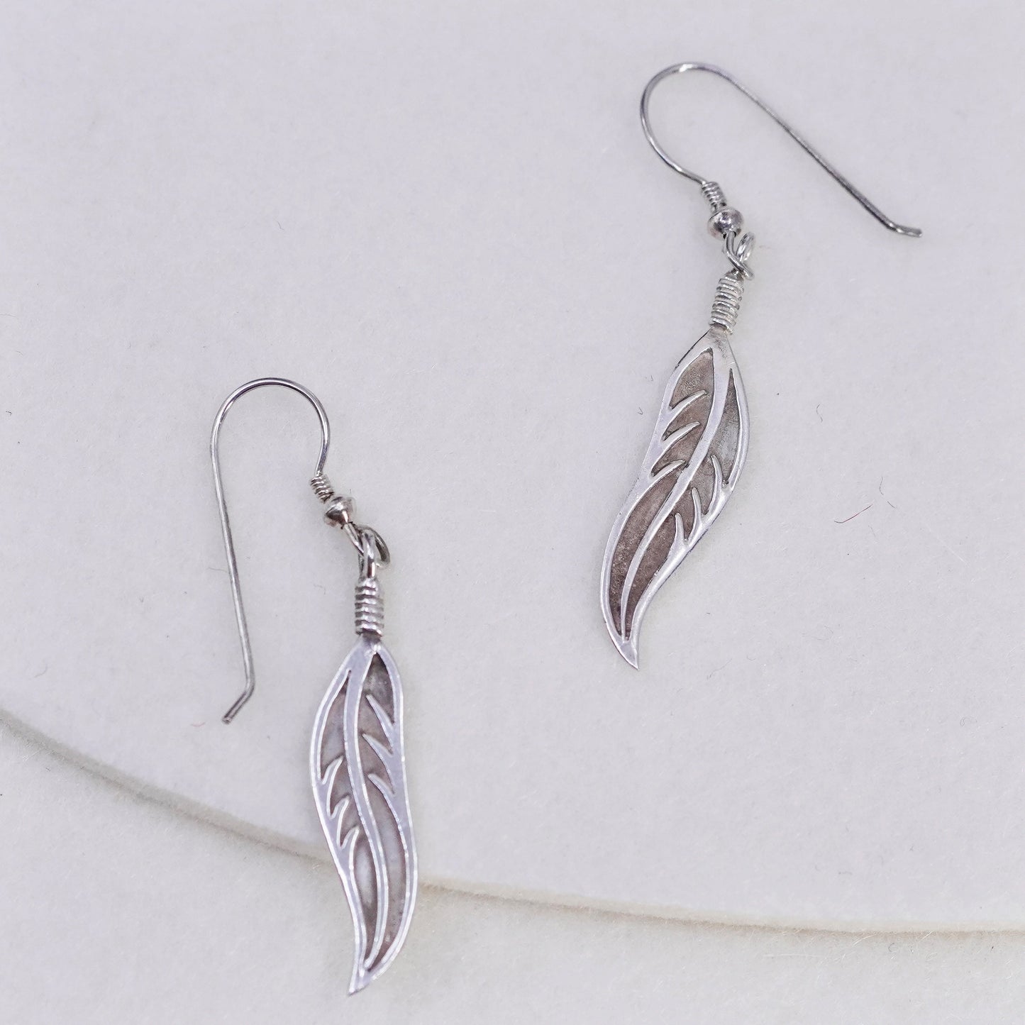Navajo Native American Sheila Tso Masha Sterling 925 silver earrings feather