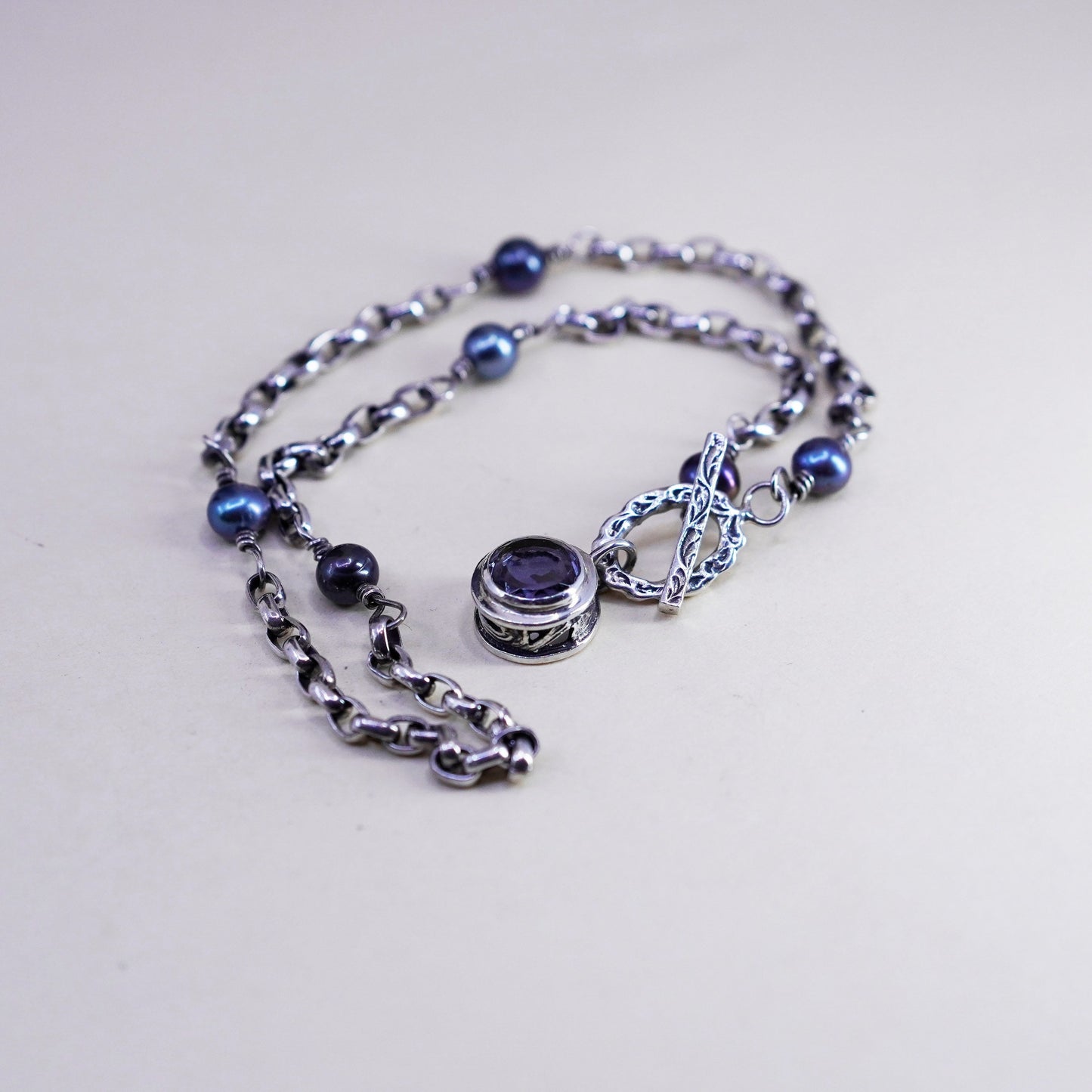 15”, handmade Sterling silver circle link chain with black pearl and amethyst