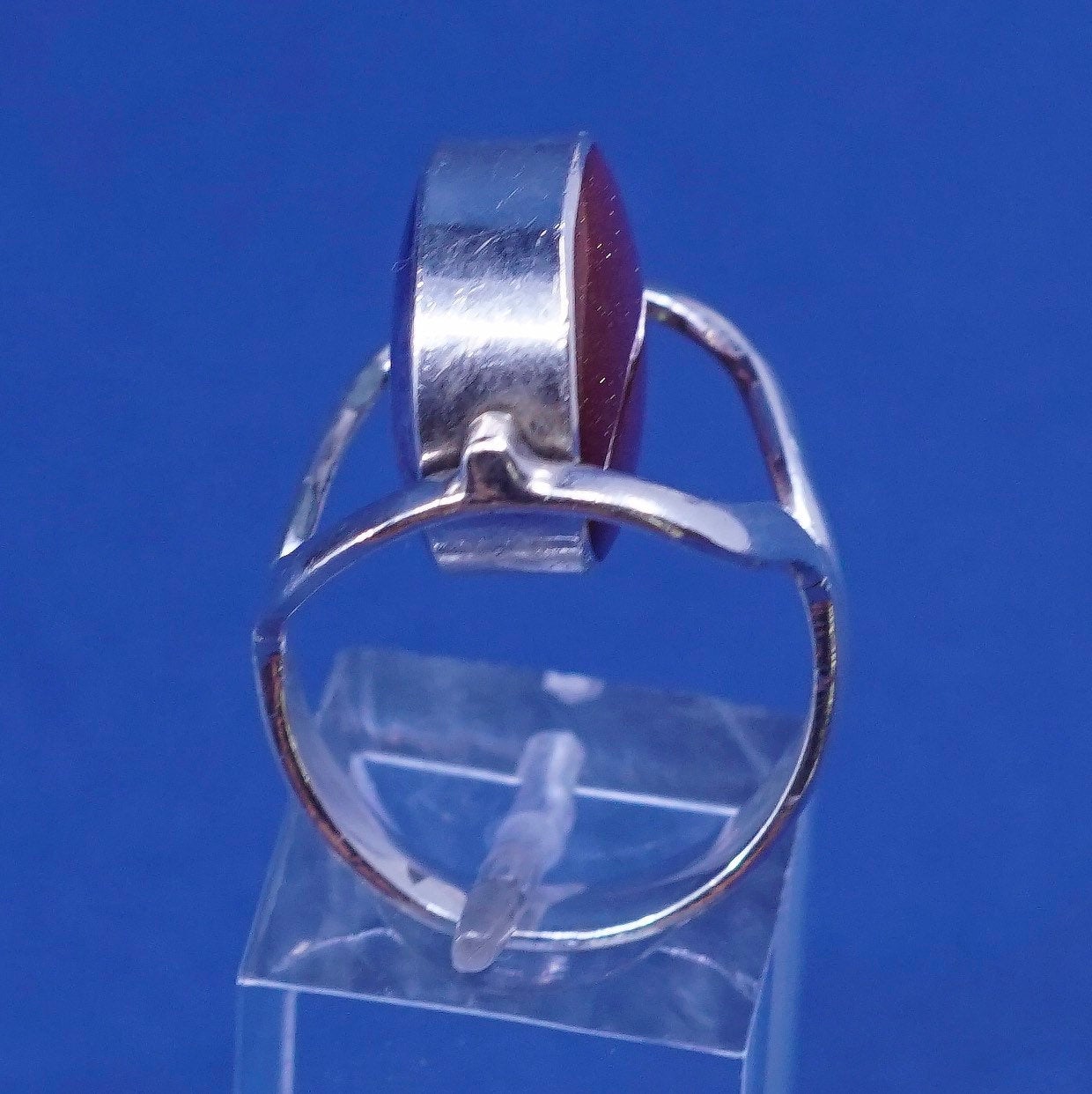 Size 7.75, vtg sterling silver handmade spinner ring w/ sodalite N goldstone