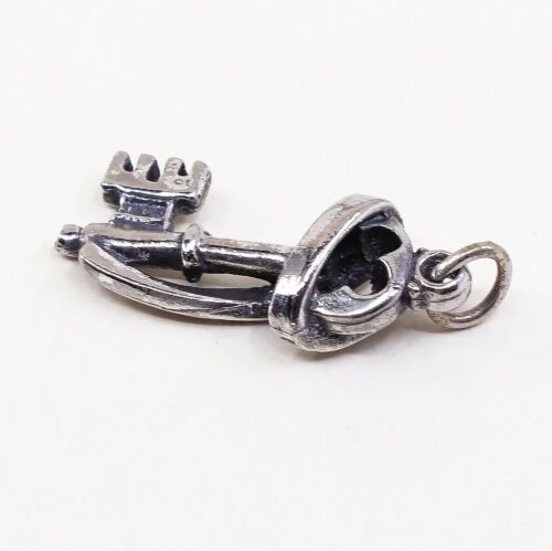 Vintage Sterling Silver Pendant, 925 silver Key Chicago Windy City Cahrm
