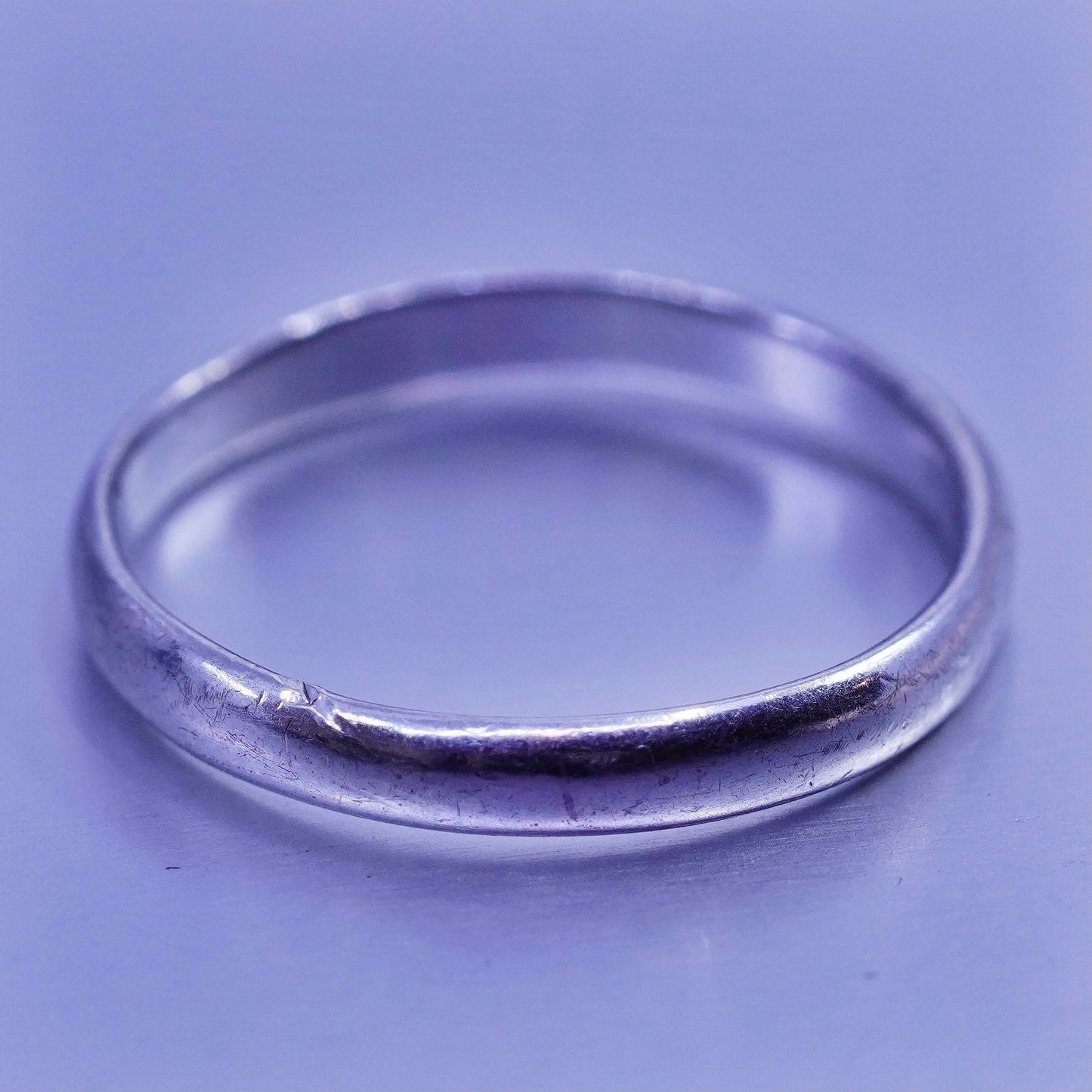 Size 7.25, vintage southwestern Sterling 925 silver wedding ring, band