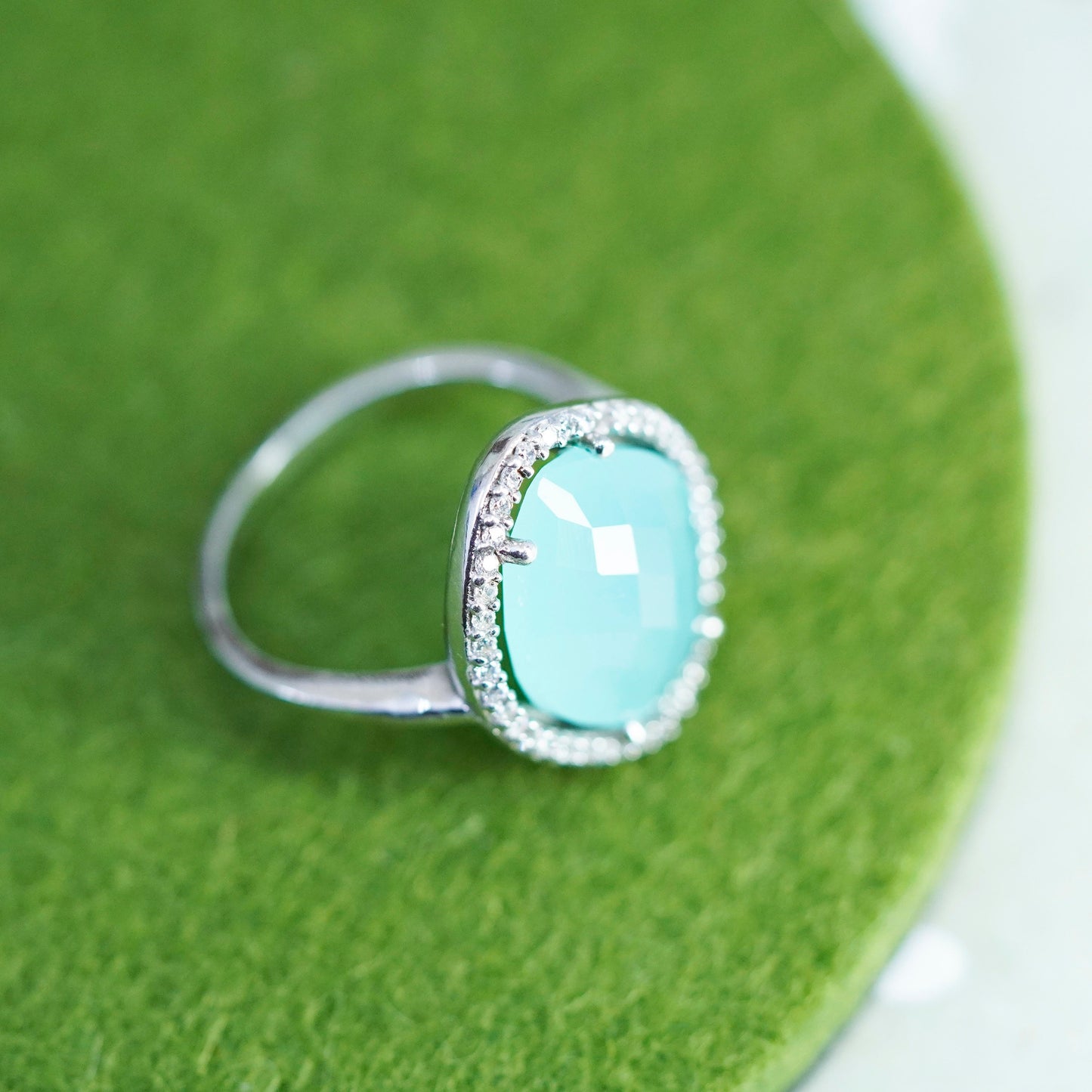 Size 7.25, vintage Sterling 925 silver statement ring W/ cushion cut chalcedony