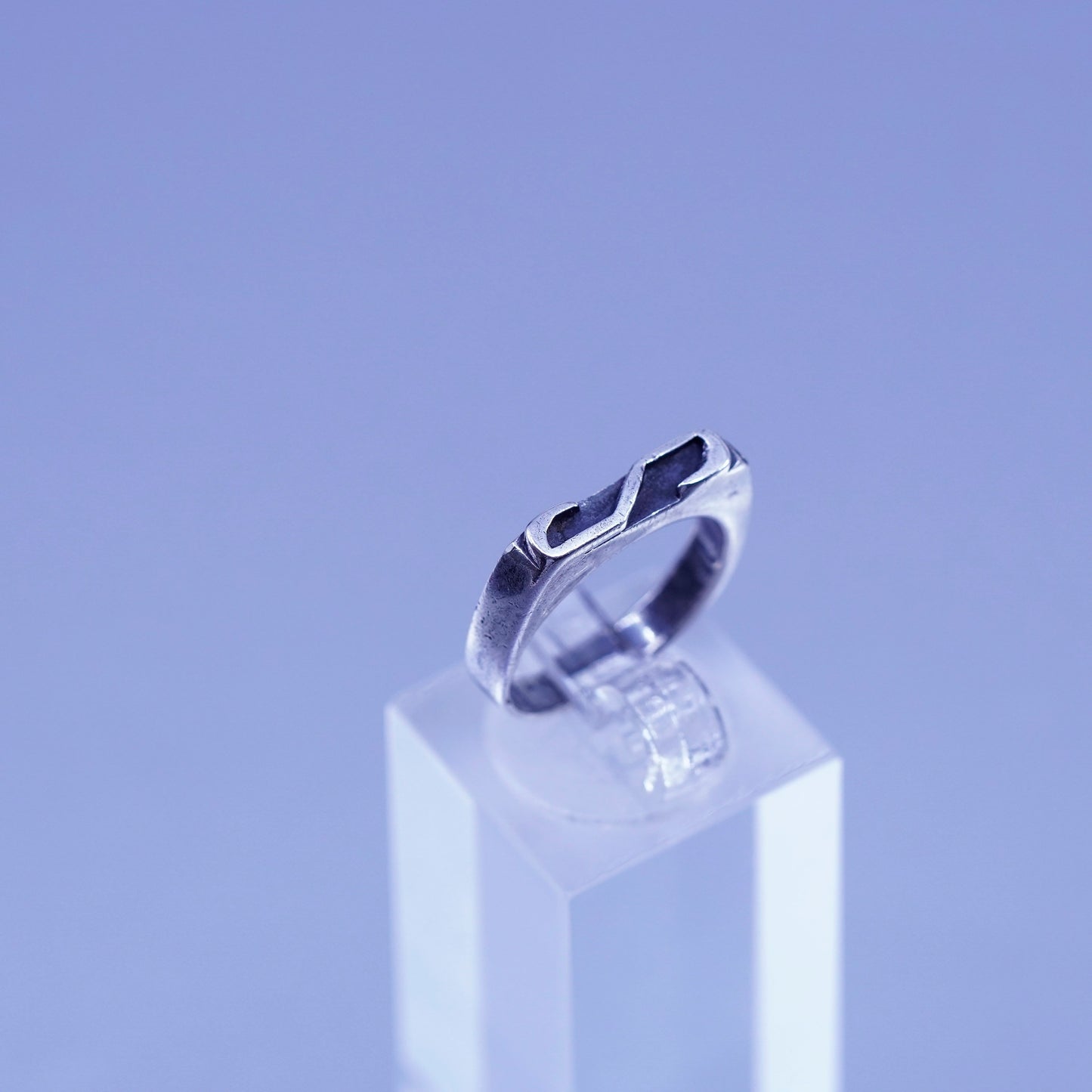 Size 5, vintage Sterling 925 silver stackable ring, initial letter S band