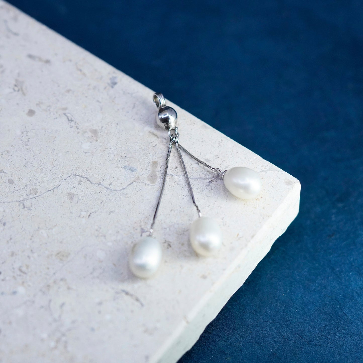 Vintage Sterling 925 silver handmade pendant with Pearls