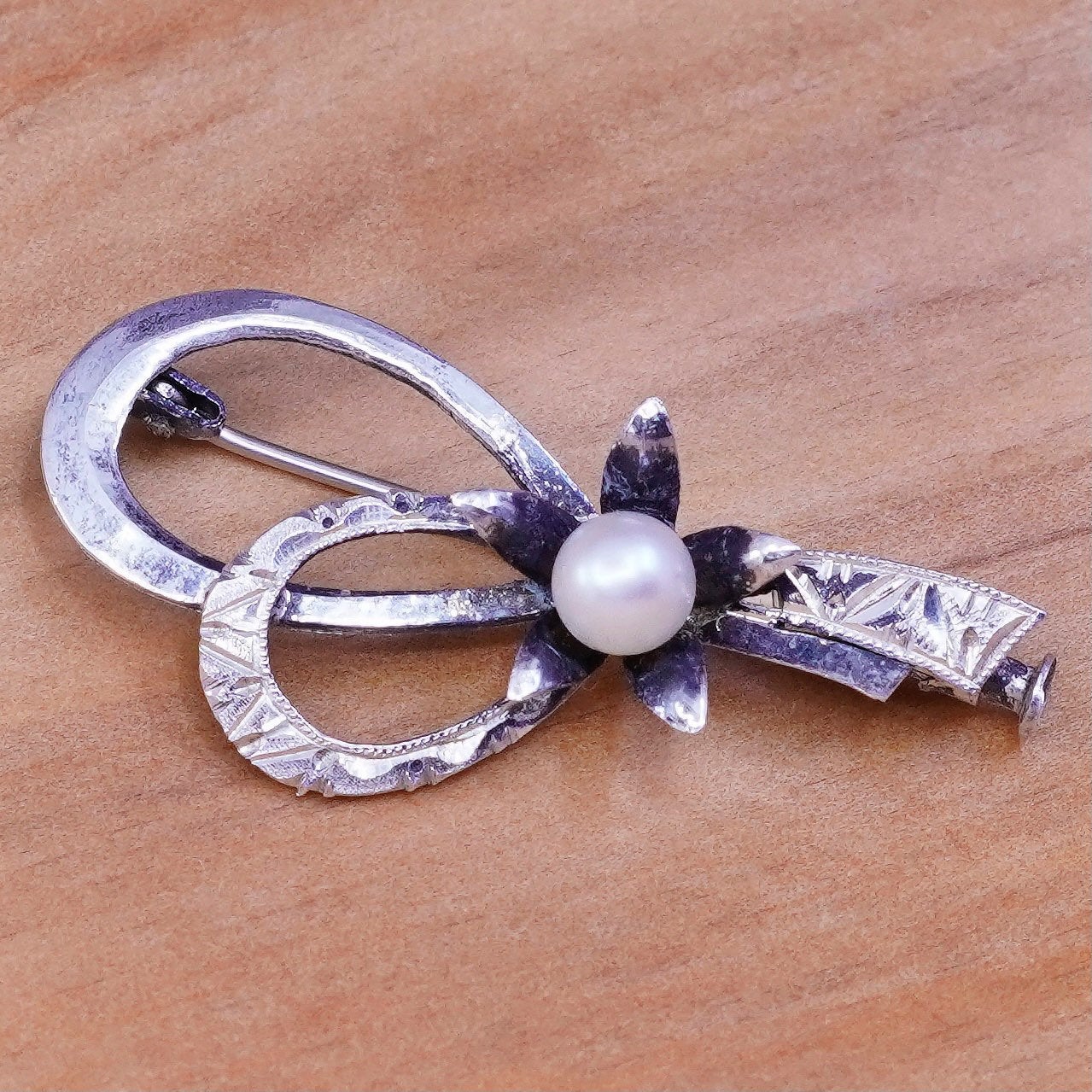 Vintage sterling silver handmade brooch, 925 ribbon flower with pearl details
