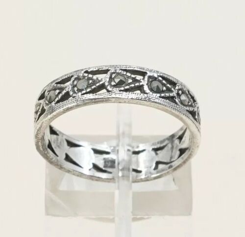 Size 7.75, Vtg Sterling Silver Handmade Ring, 925 Silver Band W/ Marcasite