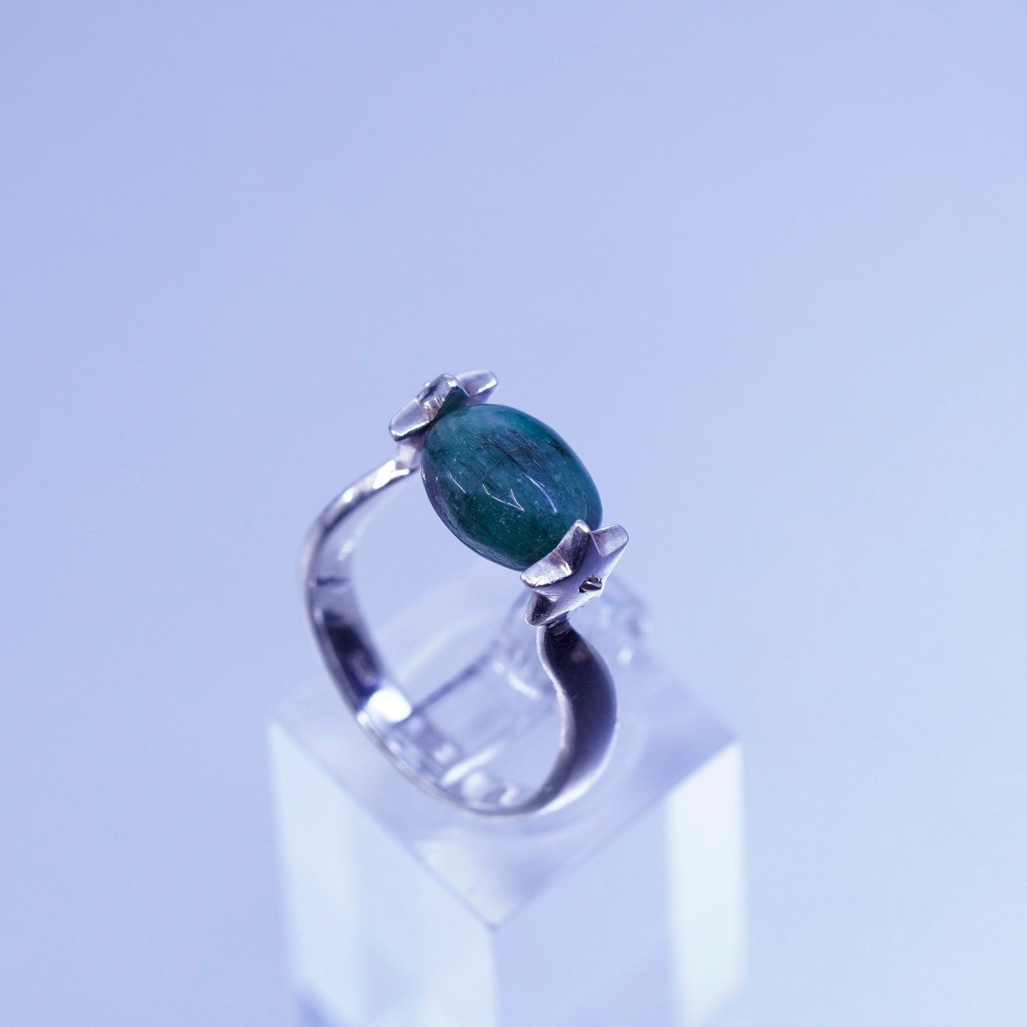 Size 8, vintage star Sterling 925 silver handmade spinner ring with turquoise