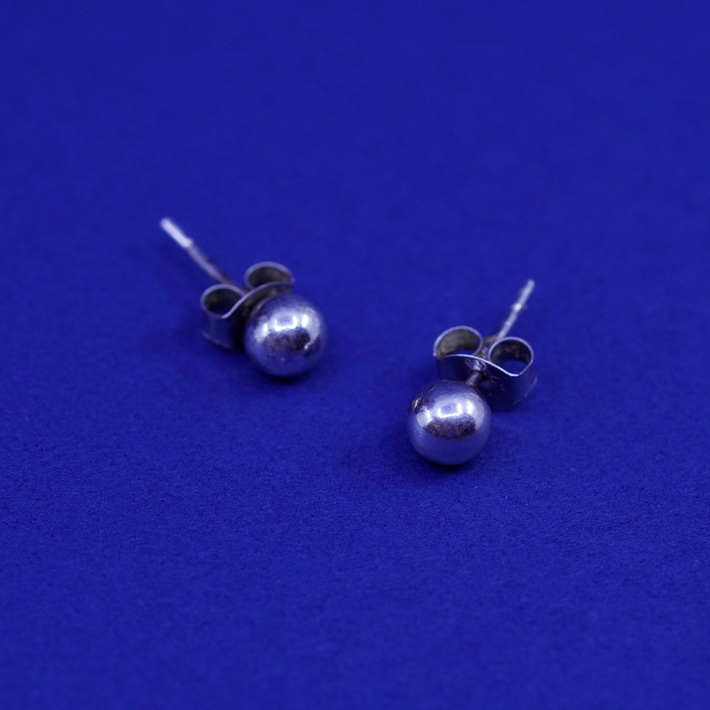 3mm, vintage Sterling 925 silver studs earrings