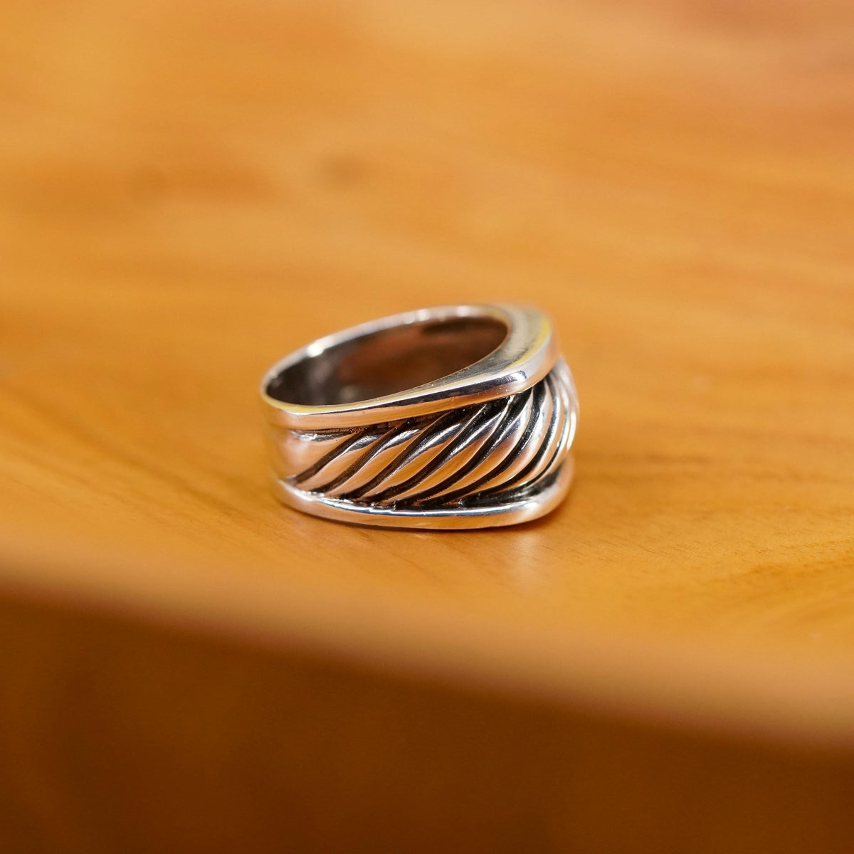 Size 7, vintage Sterling silver handmade ring, 925 cable ribbed band