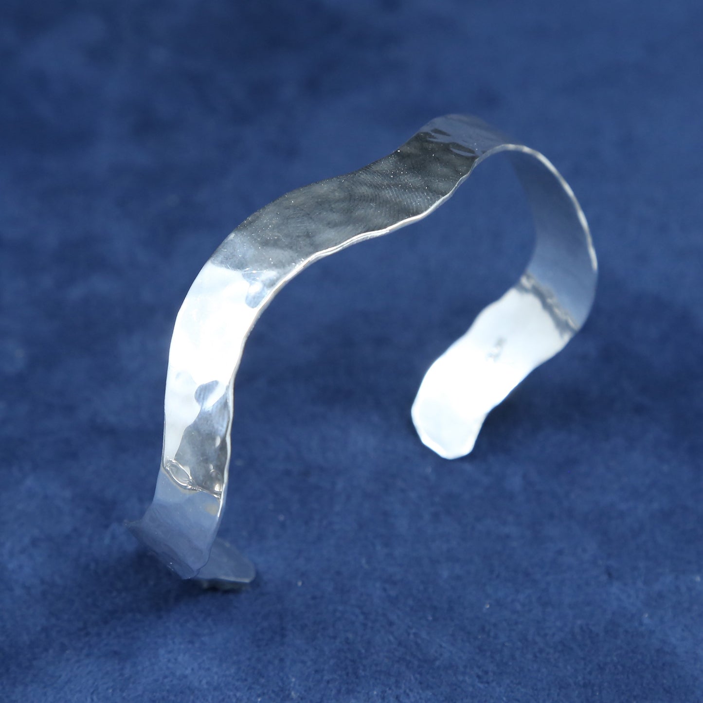 7", vtg sterling silver handmade bracelet, 925 hammered cuff, stamped sterling