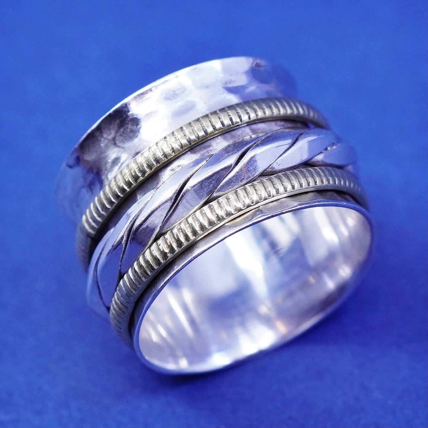 Size 6.5, vtg two tone sterling silver band with copper cable, 925 spinner ring