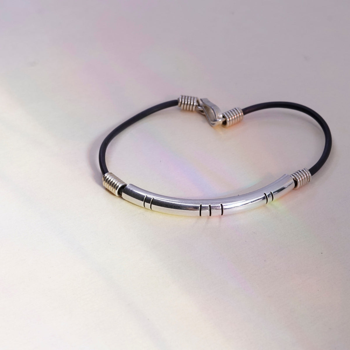 7.5”, Vintage black rubber chain with sterling 925 silver bar