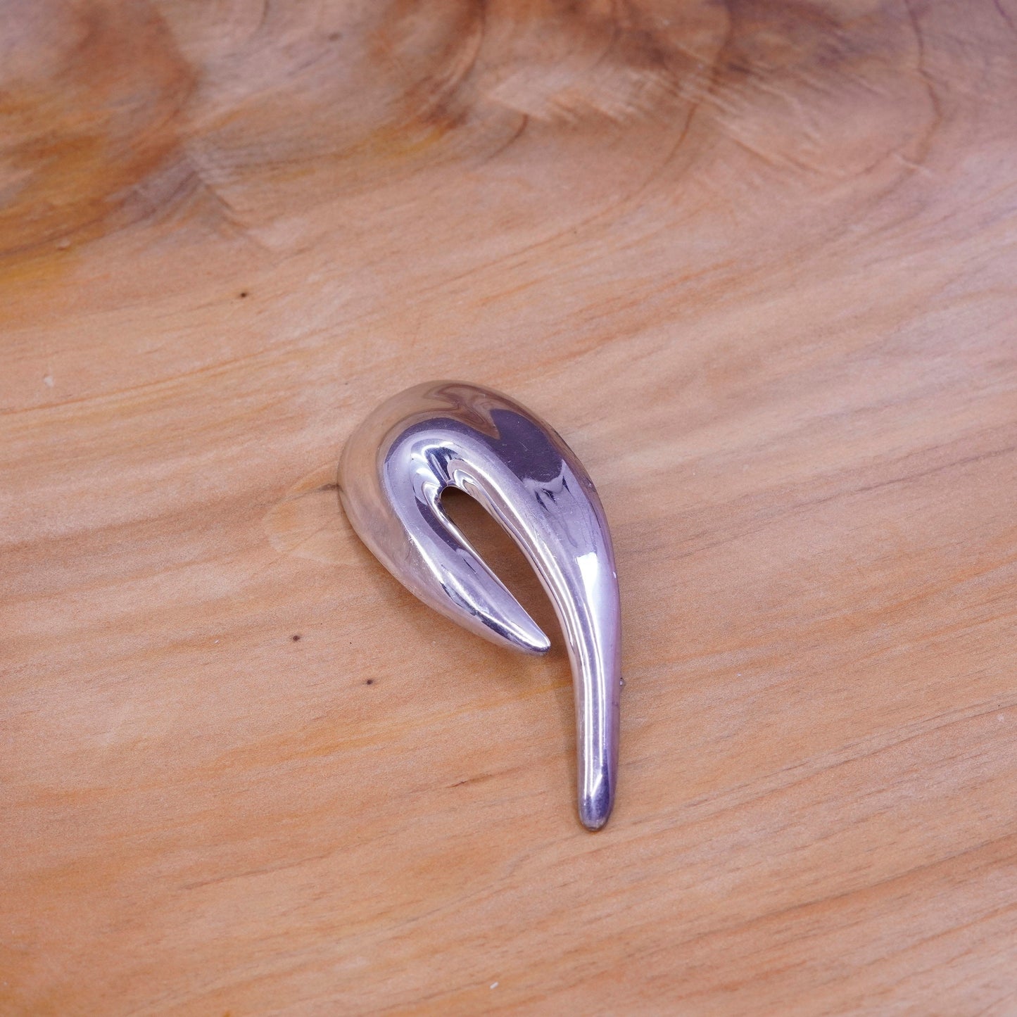 Vintage Mexico handmade modern sterling silver curvy shaped brooch