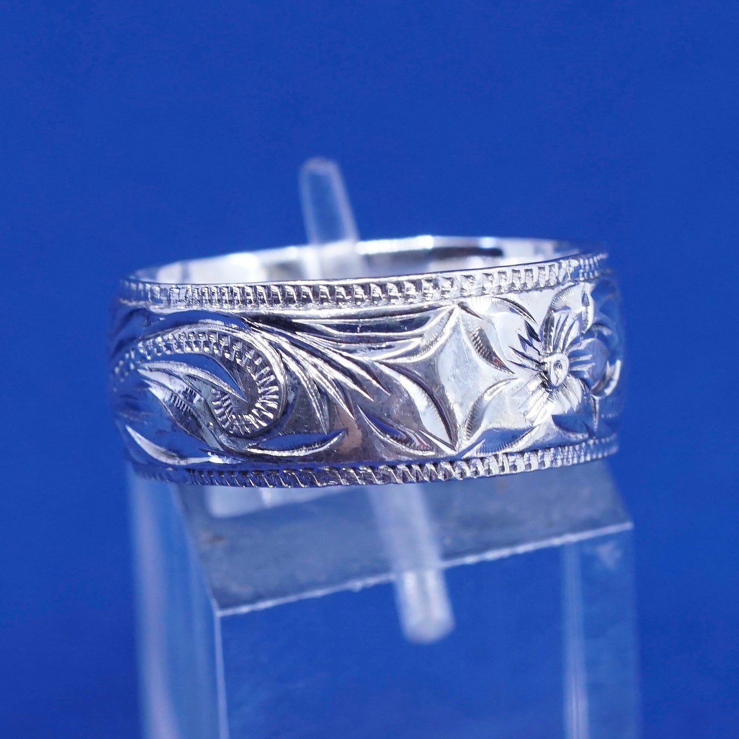 Size 9, vtg PCU Sterling silver handmade ring, 925 flower embossed band