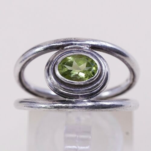 Sz 5, Vtg Sterling Silver Handmade Ring, 925 Silver Band W/ peridot